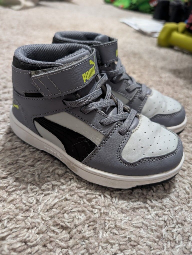 Kids Puma Shoes Size 11.5C