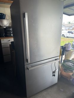 Fridge