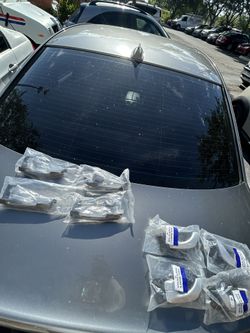 HYUNDAI DOOR HANDLES