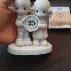 Precious Moments Figurine 25th Anniversary 
