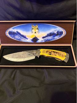 Decorative display knife