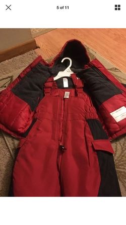 New 12 months 2 piece snow suit