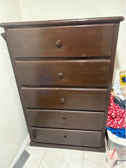 Wood Chest of Drawers/ Cajonera de Madera