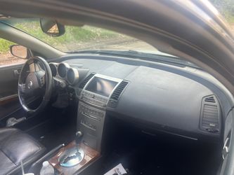 2004 Nissan Maxima