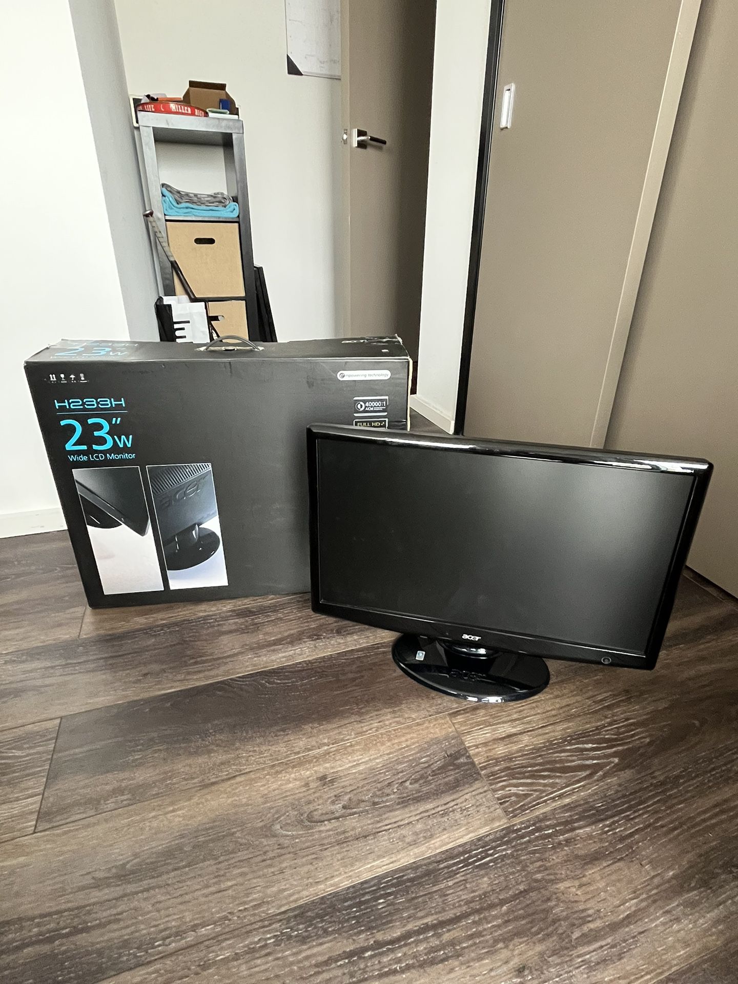 23” ACER LCD Monitor (HDMI Chord Included)