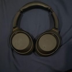 Sony XM4 Headphones