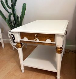 🌿 Vintage MCM wood side/end table
