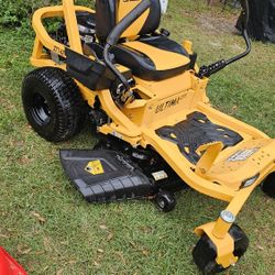 Like new zero turn And New Oilchange Firm price$2500