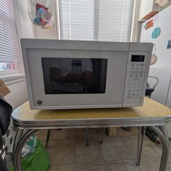 Free Microwave 
