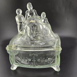 Martha Washington Powder Box Clear