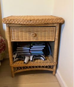 Wicker Rattan Nightstand with Drawer