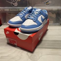 Nike Dunk Low UNC - SIZE: 9 M