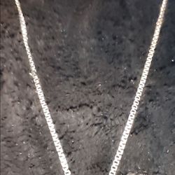 18“ Sterling silver Necklace with Native Pendant