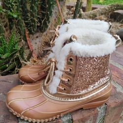 Sparkly  Gold Rain Boots Sz 5 Adult 