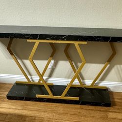 70.9" Console Table, Modern Sofa Table with Faux Marble Tabletop New!!