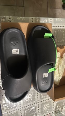 Adidas Yeezy Slide Black