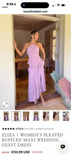 Pink, ruffled bridesmaid dresses
