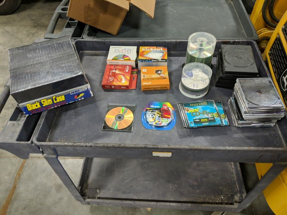Miscellaneous CD/DVR storage