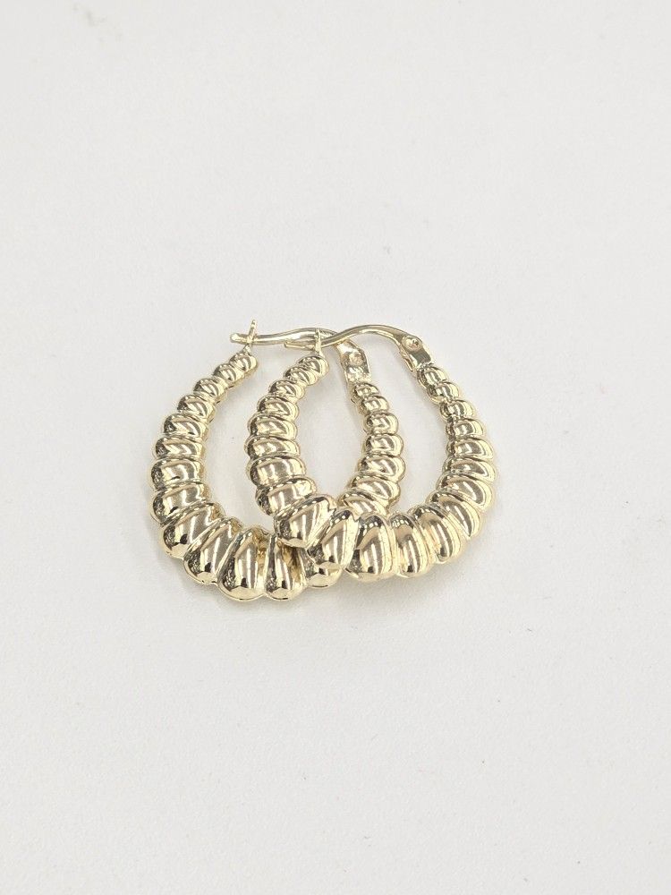 10kt Real Gold Shrimp Hoop Earring 