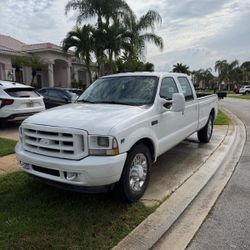 2004 Ford E-250