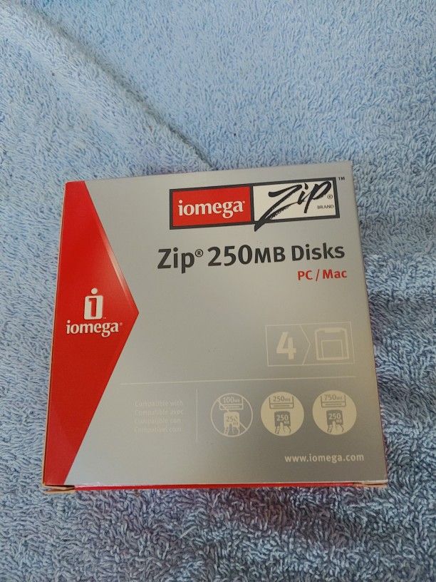 Iomega ZIP 250mb Disks. Box Of 4