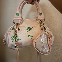 Viral Juicy Couture Satchel 