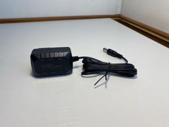 Hyper Tough brand Class 2 battery charger