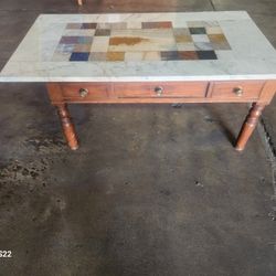 Marble Coffee Table From London SMALL CRACK NEED REPAIR 100 OBO 40× 221/2