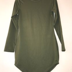 Green Long sleeve dress