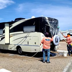 2015 Winnebago Via 25T 