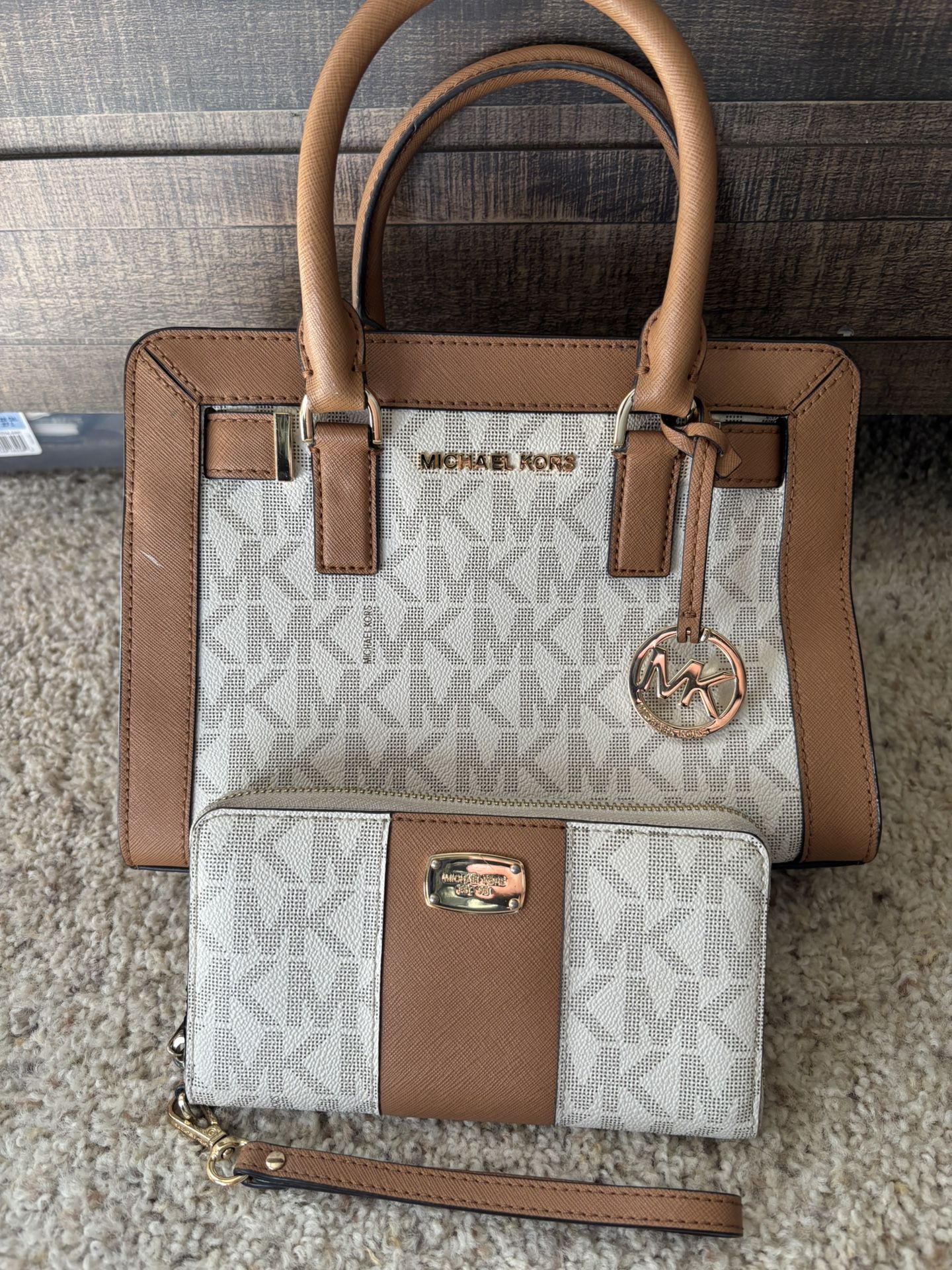 Mk Purse And Wallet Bundle