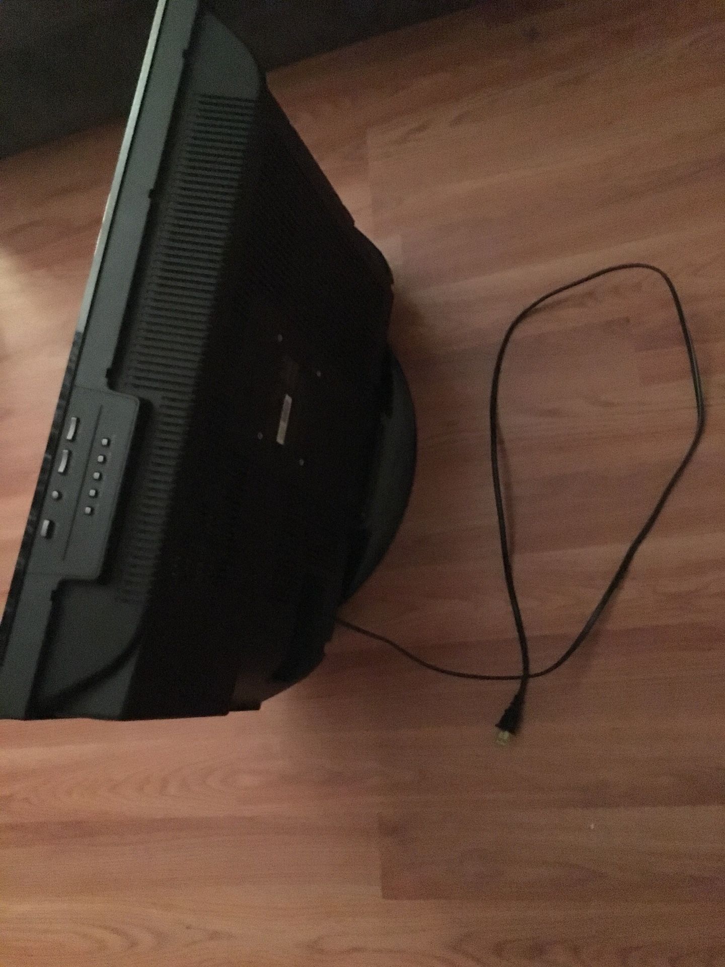 ~32in TV With DVD player