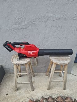 MILWAUKEE FUEL BLOWER
