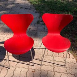 Fritz Hansen Danish MCM Red Butterfly chairs