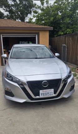 2020 Nissan Altima