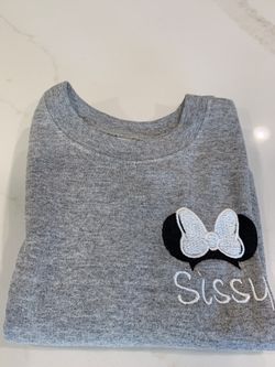 “Sissy” Embroidered Kids - NEW Size 2 Grey sweatshirt