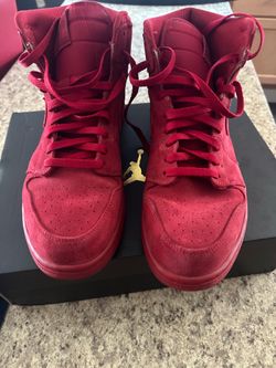 Air Jordan One Retro High "red Suede" 11/half