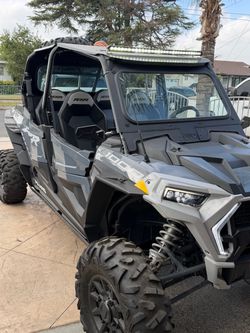 Polaris RZR XP 1000