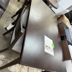 Table And Chairs 