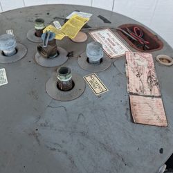 2018 Hot Water Tank 80 Gallon. Best Offer.was Used Only For 1 Month. Little Rust On The Bottom From Sitting. 