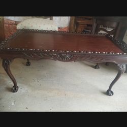 Beautiful Vintage Antique Coffee Table
