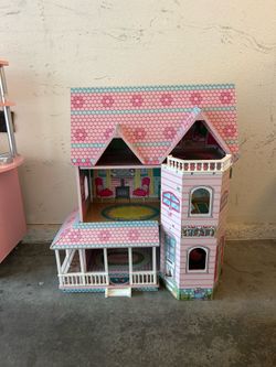 Wooden Vintage Doll House