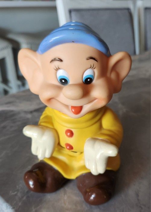 Vintage Walt Disney Production Snow White Dopey Dwarf 7-1/2" Rubber Toy Japan