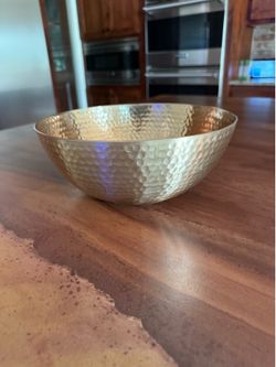 Hammered gold tone metal bowl