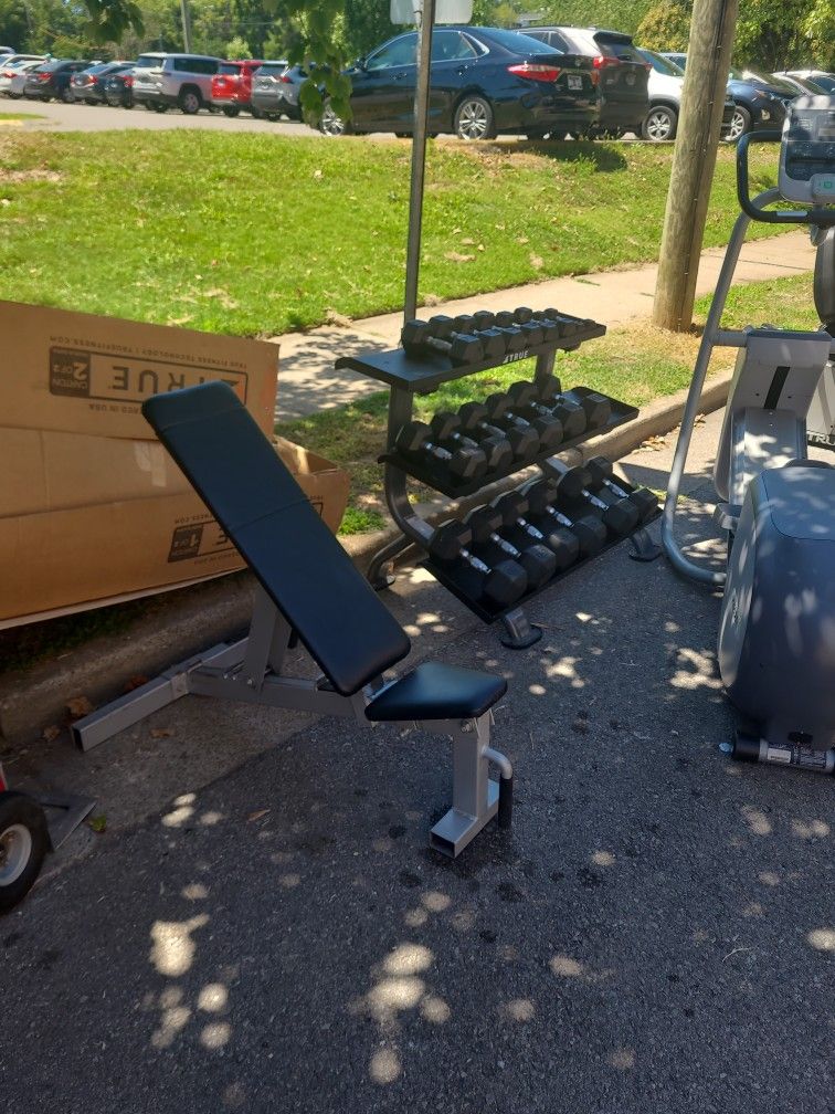 Hot DEAL - 5-50 LB Dumbbell Set W RACK & BENCH