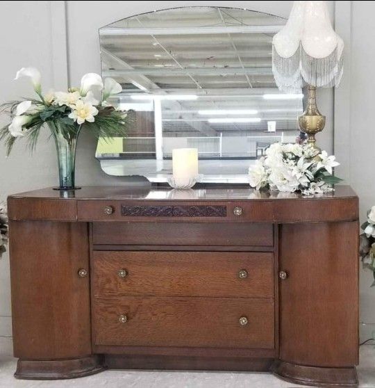RARE MID CENTURY VANITY