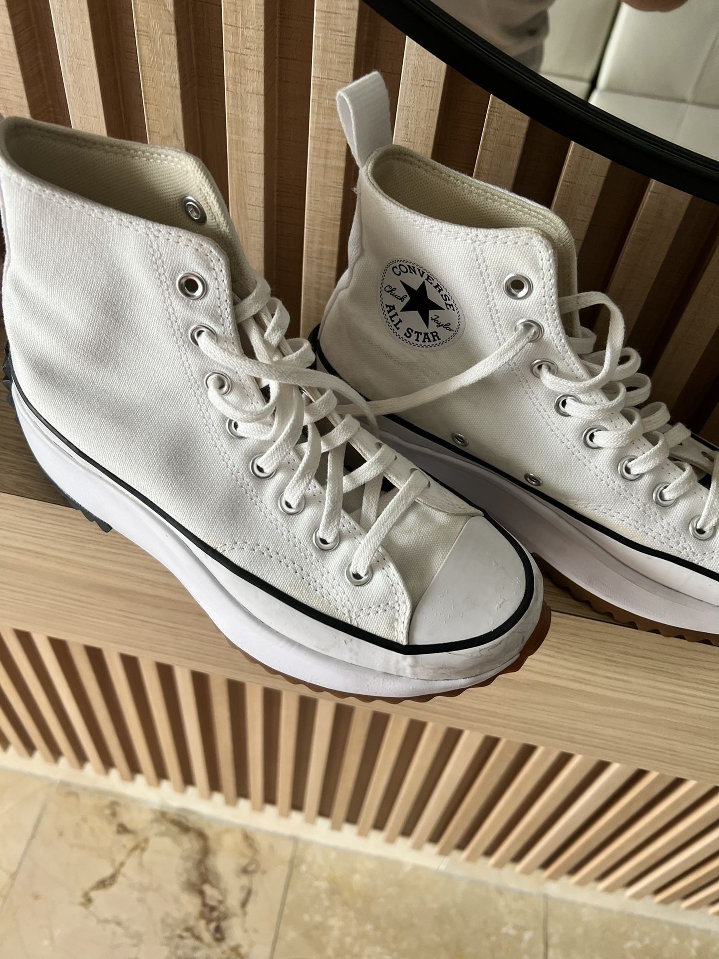Converse Used Must Go