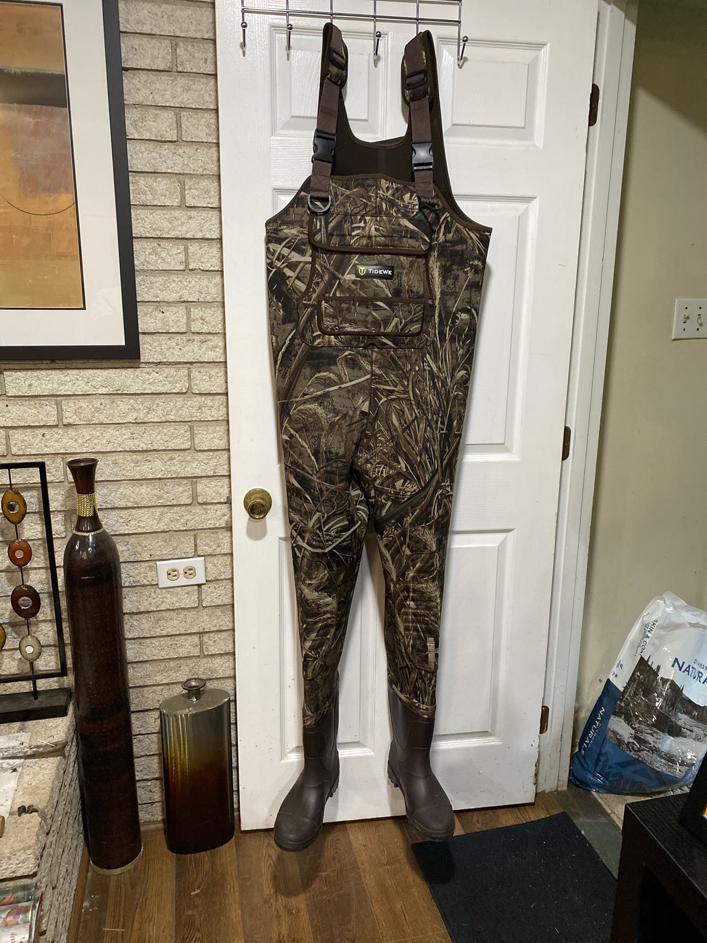 TIDEWE HUNTING WADER warm& durable. Size-10 Boots.