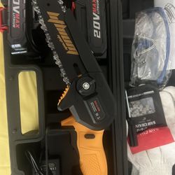 6 inch lithium chainsaw. It comes with two batteries, safety gloves, and safety gloves