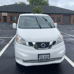 2018 Nissan Nv200